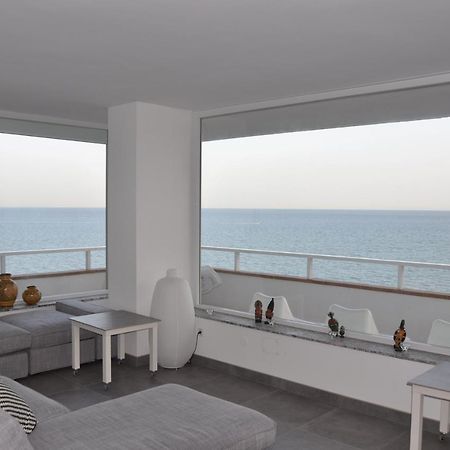 Magnifique Appartement Avec Une Incroyable Vue Sur Mer Торремолинос Экстерьер фото