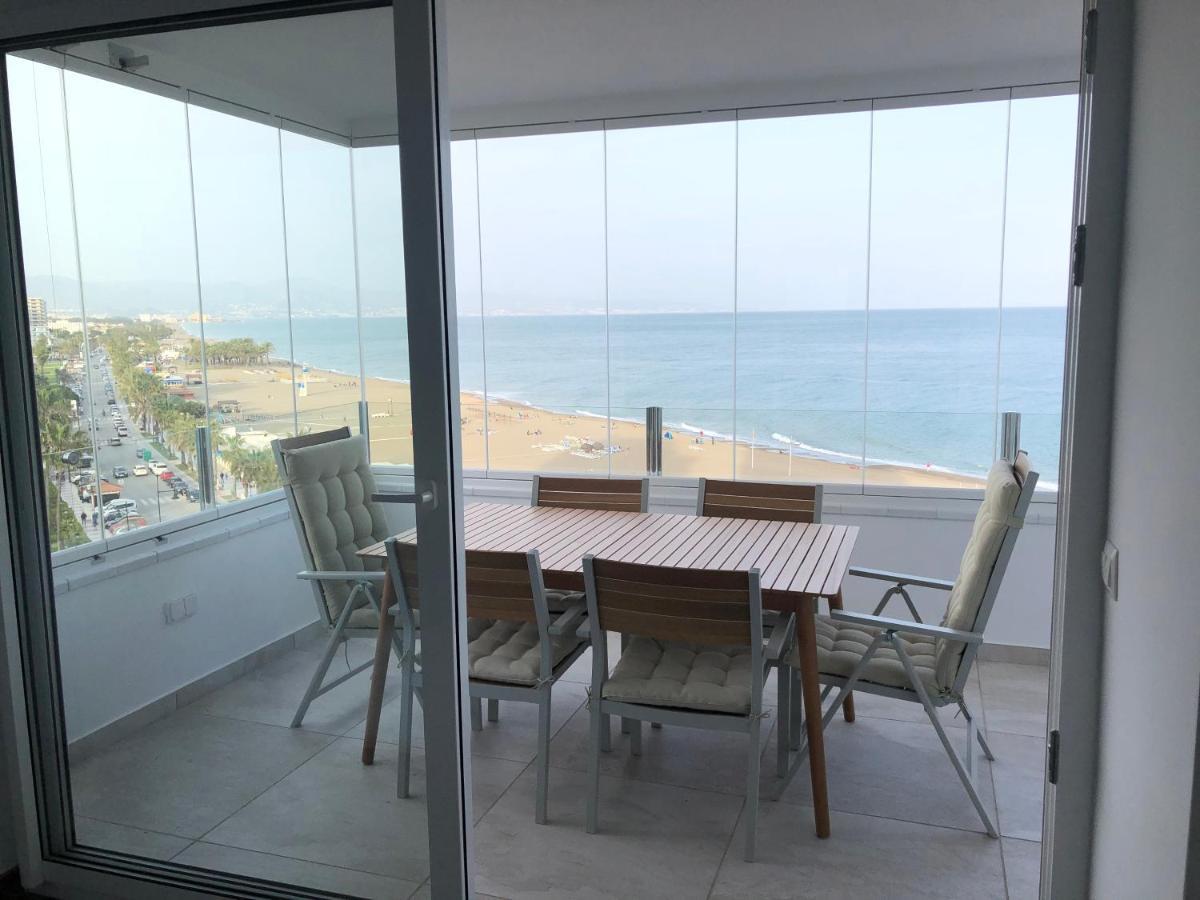 Magnifique Appartement Avec Une Incroyable Vue Sur Mer Торремолинос Экстерьер фото
