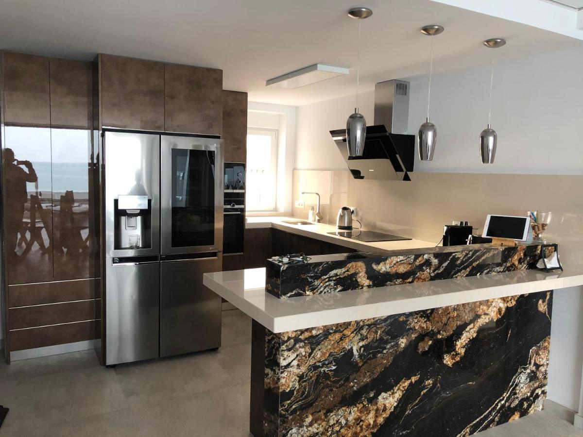 Magnifique Appartement Avec Une Incroyable Vue Sur Mer Торремолинос Экстерьер фото